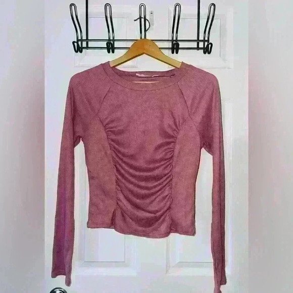 Lush Mauve Pink Rouched Long Sleeve Top, size Large - Picture 1 of 3